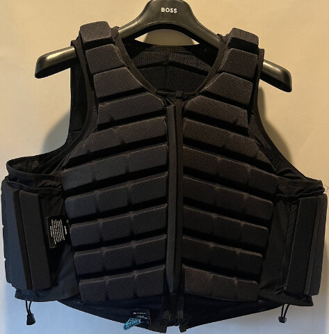 RACESAFE MOTION3 ADULT XL TALL/REG BLACK BODY PROTECTION VEST M3AXLTREGBLACK