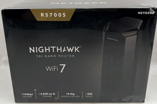 NETGEAR NIGHTHAWK RS700S RS700S-100NAS WIFI 7 BLACK TRI-BAND ROUTER BE19000