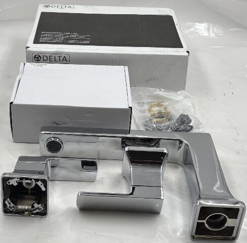 DELTA T2737 VELUM ROMAN TUB TRIM 3 HOLE SILVER MOUNTED SPOUT