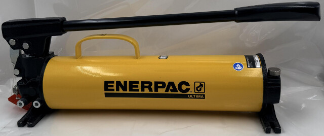 ENERPAC P80 ULTIMA 10000 PSI TWO-SPEED HYDRAULIC HAND PUMP
