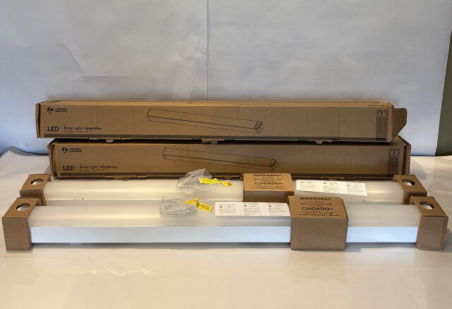 QTY 2 LITHONIA LIGHTING CLX L48 4000LM HEF RDL MVOLT 40K 80CRI LED STRIP LIGHT