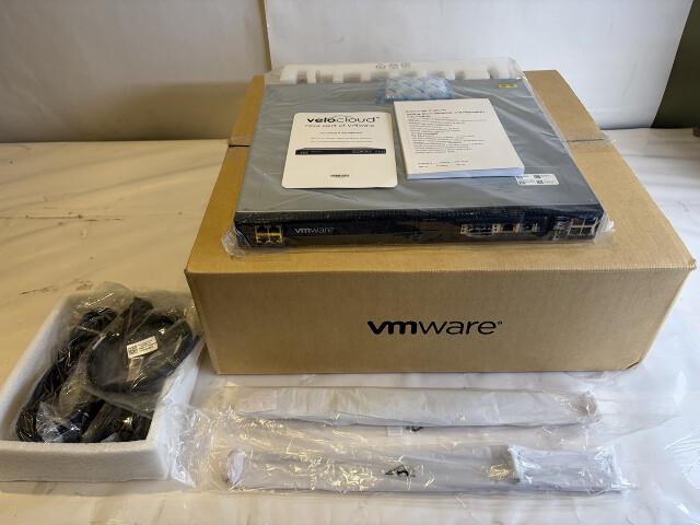 VMWARE VELOCLOUD SD-WAN EDGE 3800 DPN: 8C2MH A00 ENTERPRISE GRADE BRAND NEW