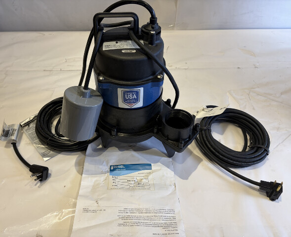 GOULDS WATER TECHNOLOGY WW0511AC SUBMERSIBLE PUMP FOR USE IN TANK OR BASIN