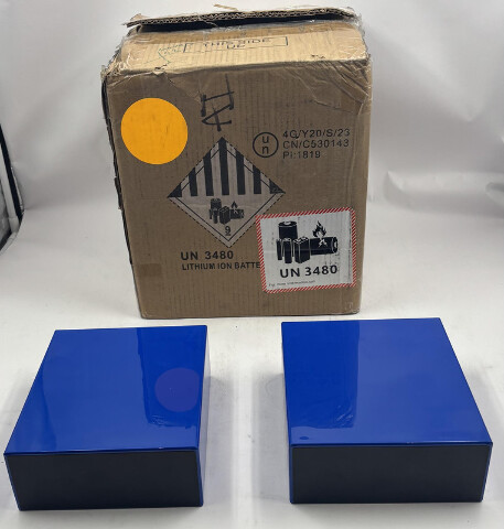 LOT OF 2 EXPERT POWER UN3480 LIFEPO4 BATTERY CELLS 3.2V 304AH