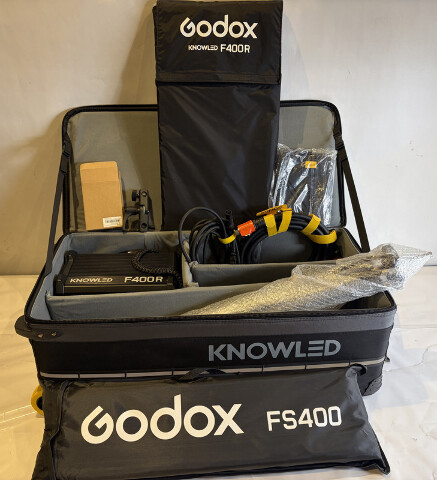 GODOX KNOWLED F400R RGB FLEXIBLE LED LIGHT MAT 2'X4' KIT BRAND NEW