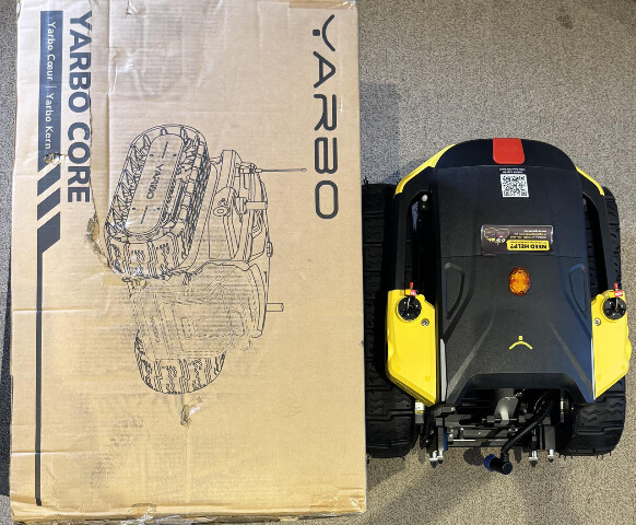 YARBO CORE MODULAR YARD AND DRIVEWAY CARE ROBOT UNIVERSAL BODY