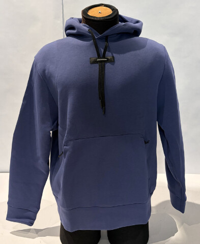 ON MEN'S RUN ON CLOUDS FOCUS TECH HOODIE SZ LARGE IN ACAI 1MF30290584