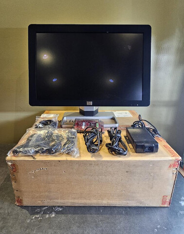 BARCO CORONIS FUSION MDCC-4130 4MP 30" COLOR LED MONITOR DISPLAY +MXRT 5550