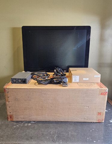 BARCO CORONIS FUSION MDCC-6130  6MP 30" COLOR LED MONITOR DISPLAY +MXRT-5600