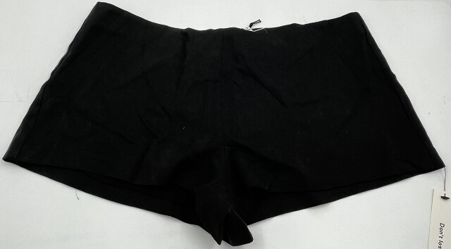 REFORMATION JUNE LOW RISE BLACK SHORTS SIZE 6 1314815BLK006