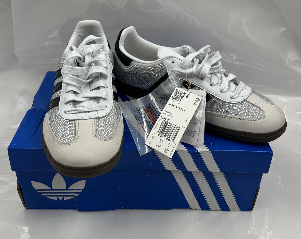 ADIDAS SAMBA OG IH9055 CRYSTAL SIZE 8 WOMENS CRYSTAL WHITE SILVER METALLIC