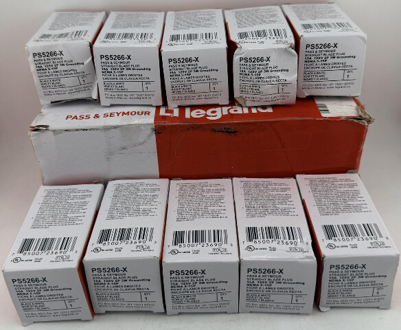 BOX OF 10 PASS & SEYMOUR LEGRAND PS5266-X STRAIGHT BLADE PLUG 15A 125V