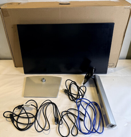 DELL P3223DE 31.5" QHD 2560X1440P 60HZ IPS USB-C HUB 16:9 LED MONITOR
