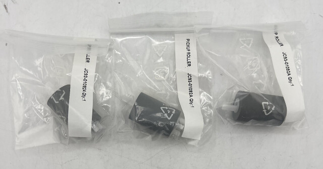 LOT OF 3 SAMSUNG REPLACEMENT PAPER PICK-UP ROLLER JC93-01092A FOR SAMSUNG