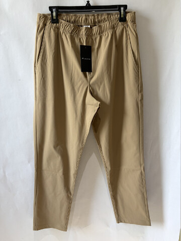 FABLETICS MEN'S THE DON STRAIGHT LEG PULL-ON PANT DARK TWILL SIZE MEDIUM REGULAR