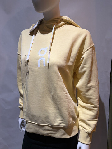 ON CLOUD WOMEN'S CLUB HOODIE IN COLOR NECTAR 1WE10043537 SIZE M MEDIUM NWT
