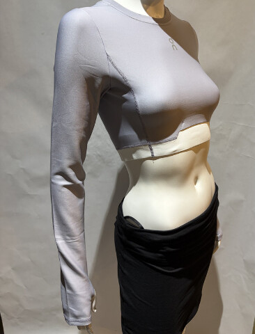 ON CLOUD WOMEN'S TRAIN LONG SLEEVE CROP IN COLOR LILAC 1WF10220174 SIZE S SMALL