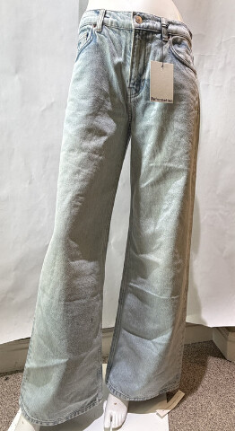 REFORMATION WOMEN'S CARY LOW RISE SLOUCHY WIDE LEG JEAN YARRA WASH SZ 27 NWT