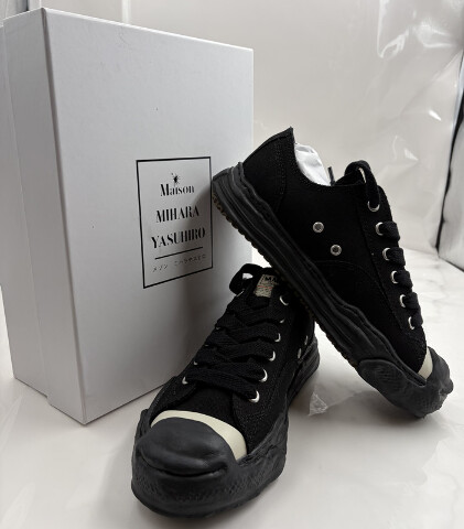 MAISON MIHARA YASUHIRO "HANK" OG SOLE LOW TOP SNEAKER A05FW702 SIZE 41 US 8