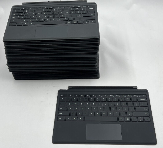 LOT OF 37 GENUINE MICROSOFT SURFACE PRO 3/4/5/6/7 QWERTY KEYBOARD/COVERS 1725