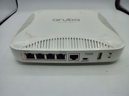 ARUBA NETWORKS ARCN0104 7005-US WHITE JW634A WIRELESS NETWORK CONTROLLER