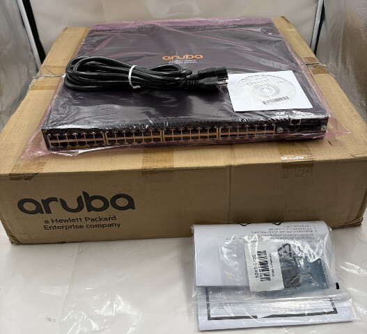 ARUBA JL074A 3810M 48G POE+ JL074A + JL083A 10GBE SPF SWITCH 48 PORT