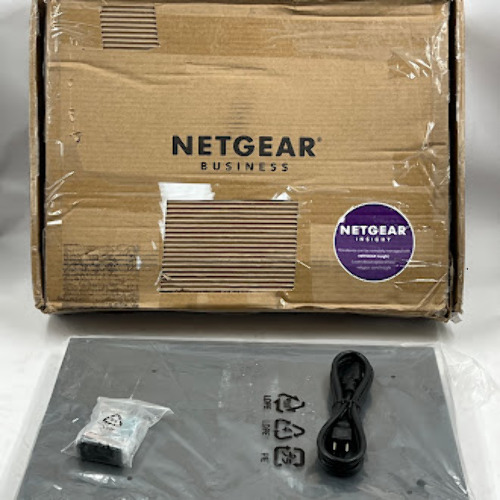 NETGEAR GS752TPV3 48-PORT GIGABIT POE+ SMART SWITCH W/4 SFP PORTS TP-300NAS