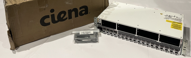 CIENA 8110 COHERENT AGGREGATION ROUTER BASE 170-8110-900 22*100G QSFP28 PORTS