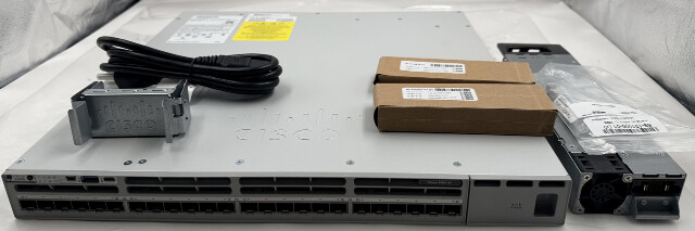 CISCO SYSTEMS CATALYST 9300X C9300X-24Y-M 24-PORT 25GB 25G SFP28 ETHERNET SWITCH
