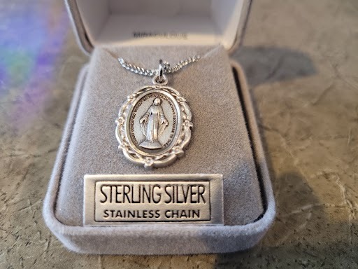 BLISS - STERLING SILVER MIRACULOUS PENDANT NECKLACE STAINLESS CHAIN 4146MSS