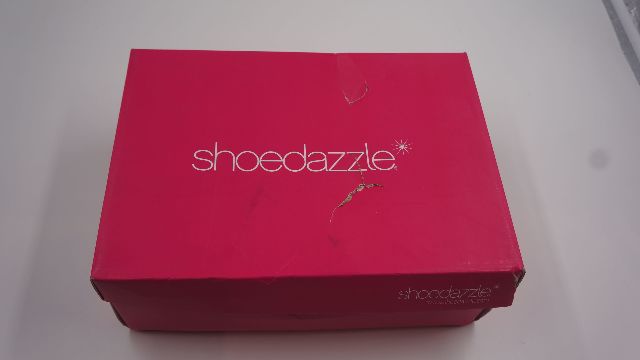 SHOEDAZZLE FREDRICA WHITE/PINK POINTED TOE PUMP WOMENS SIZE 8.5 | eBay SHOEDAZZLE FREDRICA WHITE/PINK POINTED TOE PUMP WOMENS SIZE 8.5 | eBay