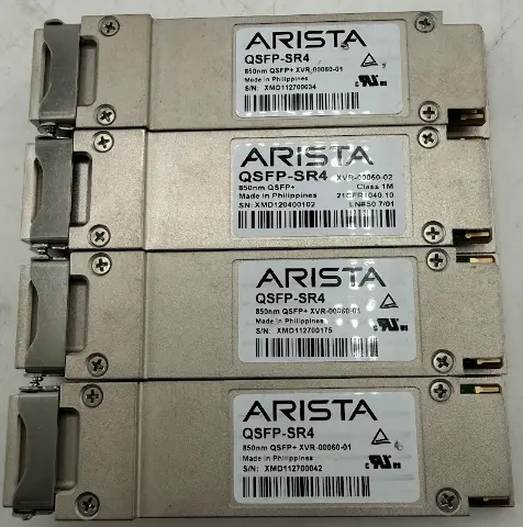 LOT OF 4 ARISTA NETWORKS QSFP-SR4 MTP/MPO 850NM 150M XVR-00060-01 & XVR-00060-02