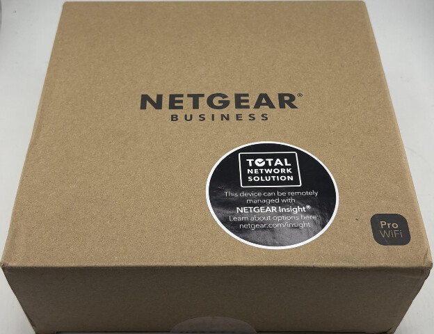 NETGEAR WBE758-111NAS TRI-BAND POE 10G INSIGHT MANAGEABLE WIFI 7 ACCESS POINT