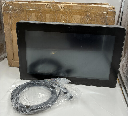 KUORI YT210 YETI TABLET 21.5" OUTDOOR IP54 RUGGED TOUCH DISPLAY
