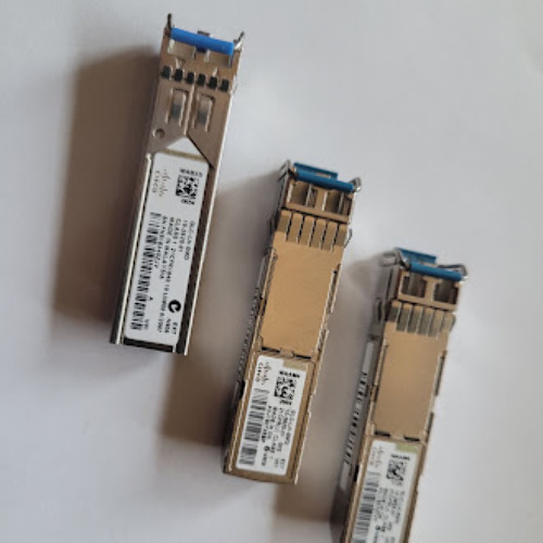 LOT OF 3 - CISCO GLC-LH-SMD 10-2625-01 CLASS 1 21CFR1040.10