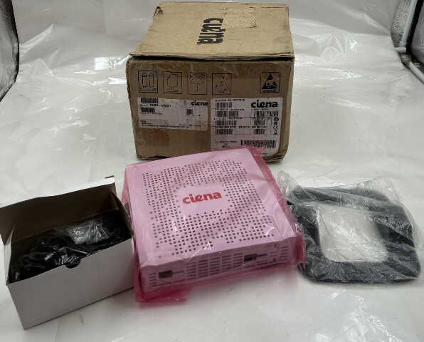 CIENA 3903X SERVICE DELIVERY SWITCH KIT 170-3903-910 CSMN-AT0301 2X SFP AC PSU