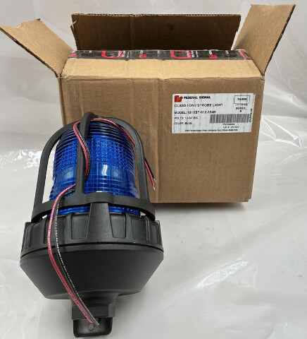 FEDERAL SIGNAL 151XST-012-024B BLUE 12-24VDC HAZARDOUS LOCATION LED STROBE LIGHT