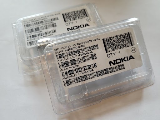 LOT OF 2 - NOKIA SFP-GIGE SX-LC ROHS 6/6 DDM-40/85C 3HE00027CAAA01 TRASCEIVER MODULE