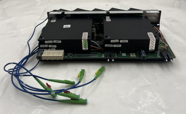 CIENA 130-0205-920 ISS2 MULTIWAVE AMPLIFIER MODULE LGA1HGKBAA