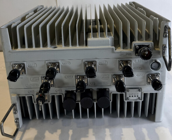 SAMSUNG RFV01U-D1A REMOTE RADIO HEAD RRH CRMTZ00FRA