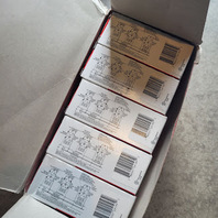BOX OF 10 - PASS & SEYMOUR LEGRAND SINGLE RECEPTACLES TR5351-LA  20A 125V