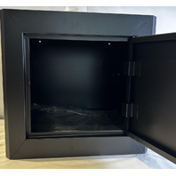 STACK ON GCB-1000-DX AMMO AND PISTOL SECURITY BOX WITH ONE SHELF