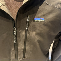 PATAGONIA 31196 MEN'S INSULATED POWDER TOWN JACKET SIZE MEDIUM M BLACK