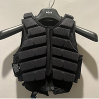 RACESAFE MOTION3 BLACK SMALL TALL/REGULAR YOUNG RIDER BODY PROTECTIVE VEST