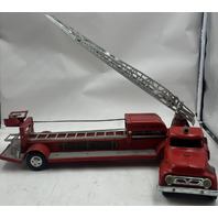 VINTAGE 1959 TONKA NO 5 TFD HYDRAULIC EXTENSION LADDER FIRE TRUCK RED