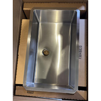 ELKAY ELUHH3017TPDBG LUSTERTONE ICONIX WITH PERFECT DRAIN SILVER