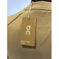 ON MENS RUNING ON CLOUDS FOCUS TECH CREW IN DESERT SIZE LARGE 1MF3031063