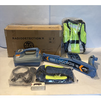 RADIODETECTION RD8200 SG CABLE AND PIPE LOCATOR W/ TX10B TX-10B TRANSMITTER SET
