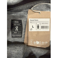 ON CLOUD RUNNING MEN'S SWEAT PANTS IN GREY 1ME11140423 SIZE LARGE L NWT