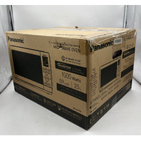 PANASONIC GENIUS MICROWAVE NN-SD47QS 0.9 CU.FT 11H X 18 9/16W X 14 3/16D S. STEEL